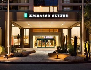 Embassy Suites by Hilton Phoenix Downtown North 3