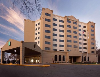Embassy Suites by Hilton Raleigh Crabtree 3