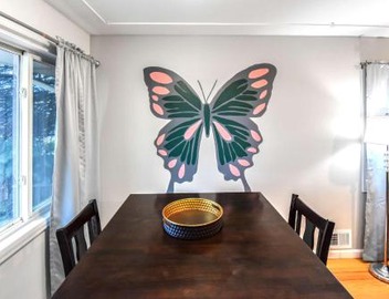 Enchanting Upper Unit with City Charm 3