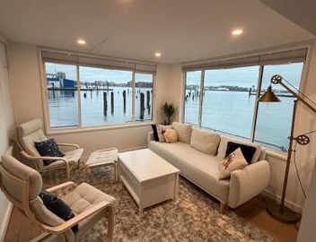 Endless Summer Oceanside Views 3