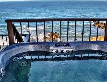 EPIC VIEWS - Absolute Oceanfront on Bluff w/Crashing Surf 5