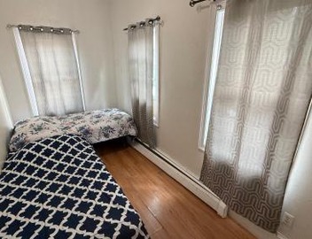 Esjacpe Guest House 2 4