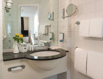 Essential by Dorint Berlin-Adlershof 5