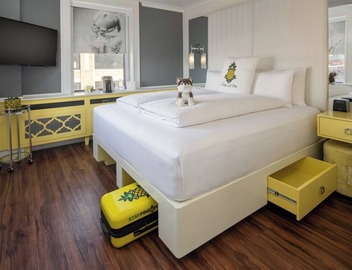 European-style Boutique Room Perfect for Exploring Historic Boston 2