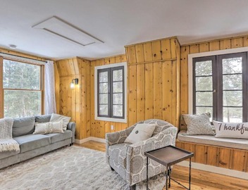 Evergreen Apt with Deck, Fire Pit and Gas Stove! 4
