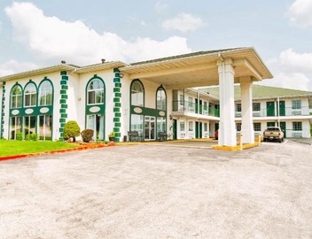 Evergreen Inn 2