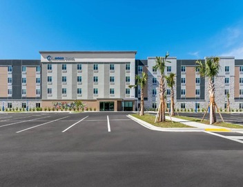Everhome Suites Panama City Beach 3