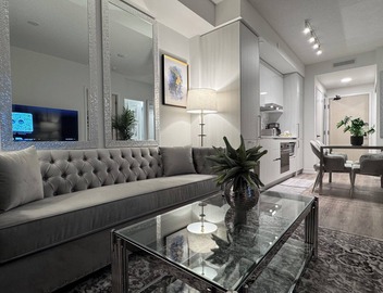 Executive 1 Bedroom Vaughan Metropolitan Condo 5
