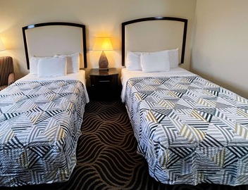 Executive Inn & Suites Breaux Bridge, LA 4