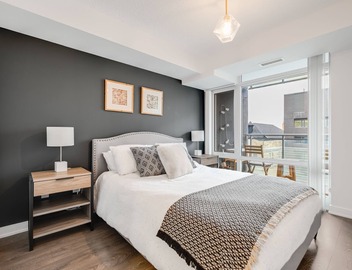 Executive Monthly 2BR/2Bath Luxury Condo - Downtown Toronto 5