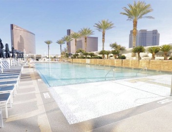 Executive-style stay at Trump International in Las Vegas 4