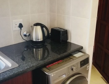 ExecutiveTWELVE offer Luxury 1 or 2 bedroom apartment accommodation 3