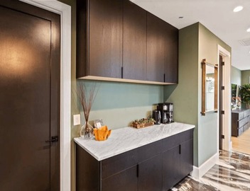 Experience Maison NoDa: Walkable + Uptown Skyline Views w/Gym! Sleeps 14 3