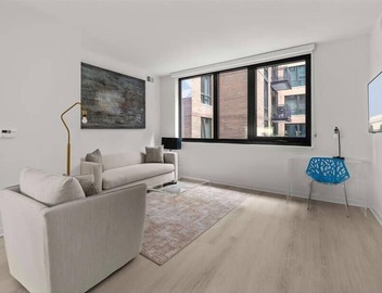 Explorable, Spacious 2BR nr DC Attractions & Sites | NoMa 3