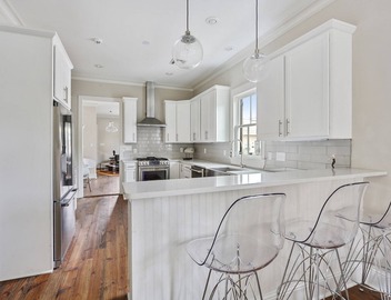 Explore Magazine Street from a Chic, Tranquil Home 2