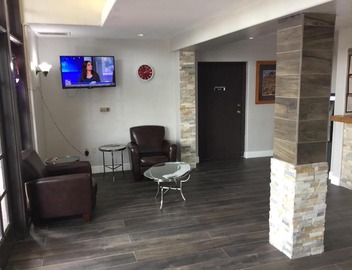 Extend-a-Suites Phoenix 3