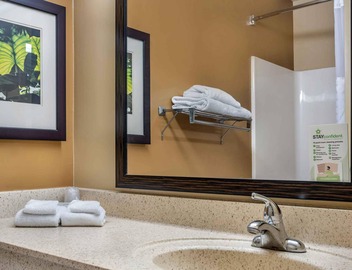 Extended Stay America Suites Seattle Bellevue Factoria 5