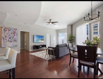 Extra Large 1 Bdrm Condo & Gym 2