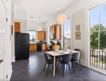 Fab Marigny | 2BD Flat | Close to French Quarter 3
