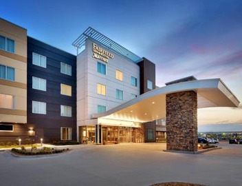 Fairfield Inn & Suites by Marriott Springfield North 3