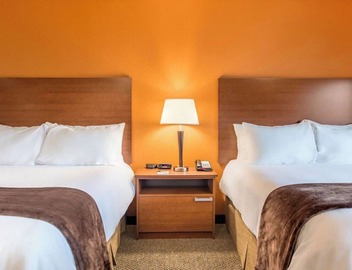 Family-Friendly Room Near Jordan Landing w/Kitchen! Pets Allowed 4