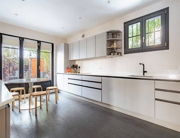 Family House near Roland Garros, by Veeve 2