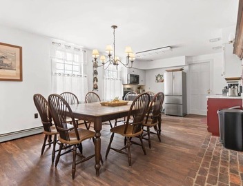 Federal on Exeter | Circa 1805 | Pet-Friendly 5