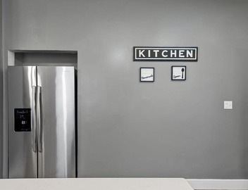 FIFA! Direct Train to Gillette - Spacious Modern 3BR - FREE Parking - Heart of Boston 4