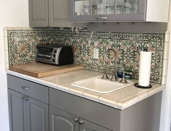 Fiora Della Vita Italian Garden Estate Guest House next to the El Encanto Hotel 2