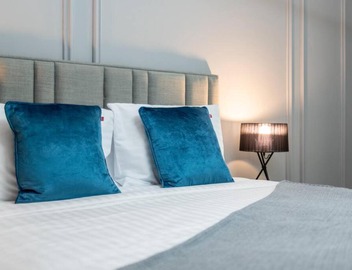 FIRST CLASS 1BR Luxurious DIFC Retreat 2