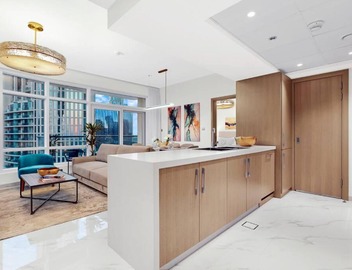 FIRST CLASS 1BR Modern Downtown Oasis 5