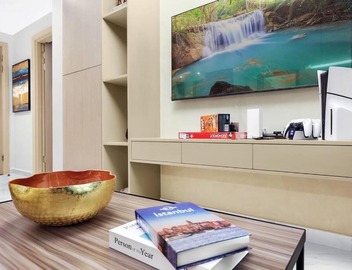 FIRST CLASS 1BR Modern Downtown Oasis 3