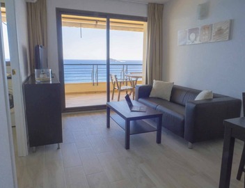 First line Playa Levante Jazmines 17 5
