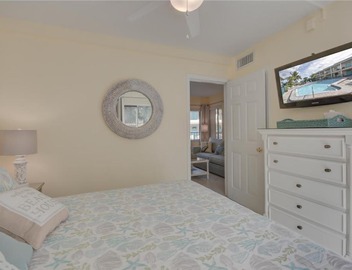 Five Palms Vacation Rentals- Daily - Weekly - Monthly 3
