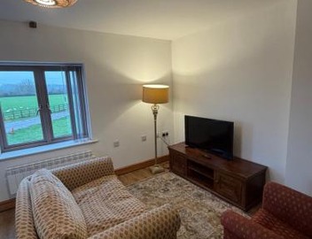Flat 2, Coneygre Farm 3