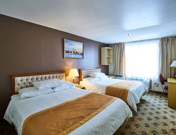 Flushing Hotel 5