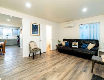 Foothills LA family friendly house 2