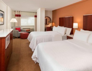 Four Points by Sheraton Boston Logan Airport Revere 4