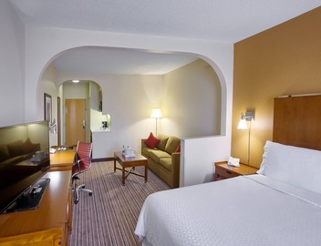 Four Points by Sheraton Charlotte - Pineville 4