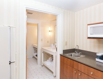 Four Points by Sheraton Eastham Cape Cod 4