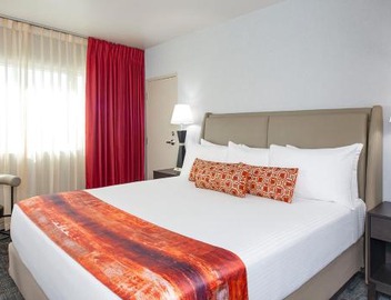 Four Queens Hotel and Casino 5