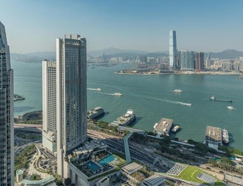 Four Seasons Hotel Hong Kong 5