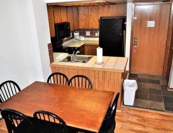 Fox Pine Lodge 3 Bed 3 Bath 5