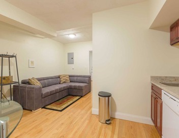 Free Parking at 1 Bed Basement Apt, Near BU & MIT 5