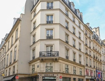 French typical apartment (opéra 5D) 5