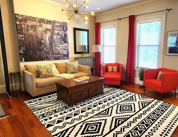 Fresh Modern City Loft Apt! Easy Access to the city! 4
