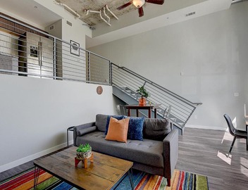 FRONTDESK Pointe on Rio Apts West Campus Austin 2