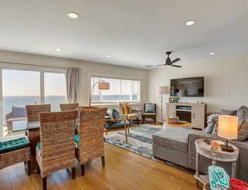 Full Ocean and Sunset Views. Relax to the sound and smell of the sea. 5