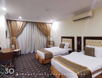Fully Furnished 3 Rooms Serviced Apartment FOR RENT Sari St / UNIT 21 5
