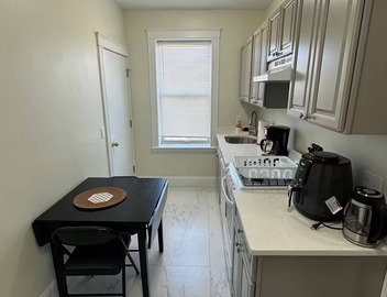 Fully private 1bed apt brookline 3